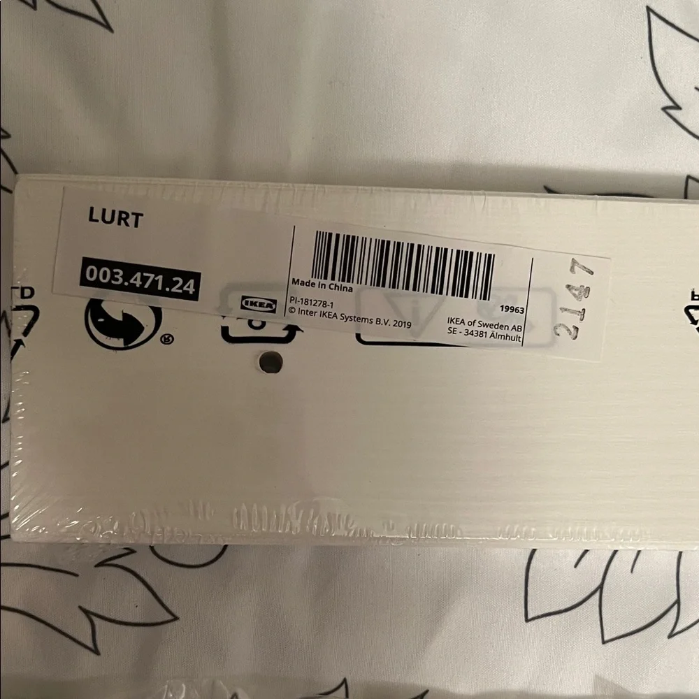 IKEA LURT Rack and GUBBARP Hardware Set in White